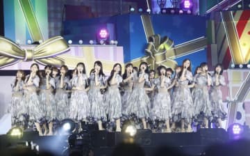 乃木坂４６が味スタで１３周年ライブ　吉田綾乃クリスティー「いつか宇宙でもやっちゃおう！」