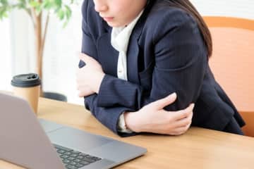 ゴミ箱チェックは序の口、生理周期まで把握する上司に「人間として壊れてる」と戦慄