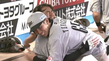 18打席ぶりのヒットは初のサヨナラ打　ドラフト1位ルーキー・西川史礁が初の本拠地お立ち台「つないでくださった皆さんに感謝」