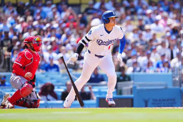 大谷翔平、今季7度目の1試合3安打　菊池雄星から2本…7回に内野安打で雄叫び