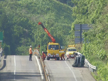 【日本海東北道】由利本荘市内で横転事故 通行止めは5時間ぶりすべて解除（19日10:50現在）