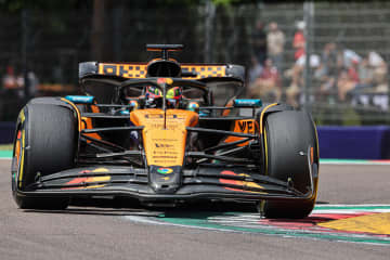 角田がQ1で衝撃の大クラッシュ！PPはピアストリ【F1エミリア・ロマーニャGP予選】