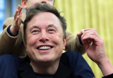 イーロン・マスクに少なくとも14人の実子　米メディアが警鐘「出生奨励主義」に潜む女性差別や優生思想のリスク