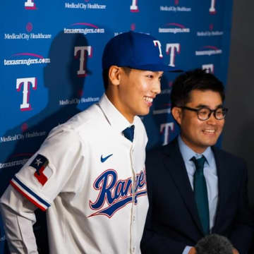 「憧れ」の大谷翔平を追って――“韓国のオオタニ”が高卒レンジャーズ入団を決めたワケ「二刀流に挑戦したい」