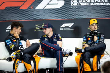 フェルスタッペンに完敗のピアストリ「もっとブレーキングを遅らせるべきだった」終盤は僚友相手にあがくも後退