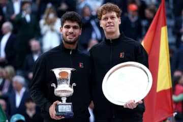 アルカラスがシナーとのライバル対決を制しイタリア国際初優勝！「全てのプレーに誇りを持っている」＜SMASH＞