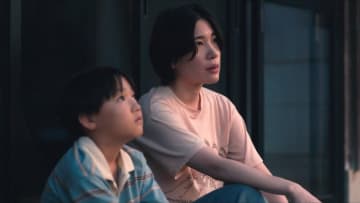 脚本家と8歳の少年が体験する不思議なひと夏　「くまをまつ」予告