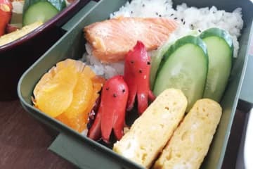 タコさんウインナーでおなじみの「赤ウインナー」　昭和の原料は肉ではなかった？　ソーセージとの違いなど栄養士に聞いた