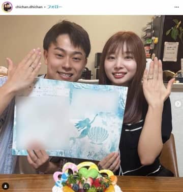 人気カップルTikToker、交際8年で結婚発表　「やーーっと報告できた！！」「最初は実感なかったけど...」