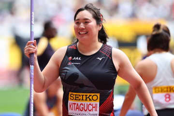 北口榛花が漏らした“計測トラブルの裏側”。不運なバハマ選手にかけた五輪女王の気遣い「嫌いにならないでね、また日本に来て」【陸上セイコーGGP】