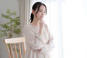 ゴールド免許の友人が、無事故無違反のおかげで「5万円節約できた」とのこと。私もゴールド免許ですが“恩恵”を受けられている気がしません。どこで何をすれば節約になるのでしょうか？