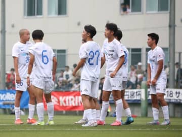 伝統校の市立船橋がプレミア開幕８戦未勝利。30分超える異例の長時間ミーティングで指揮官が伝えたかったこと