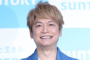 「セクハラじゃないんか」大御所女性タレント（70）　香取慎吾への「一緒に温泉はいりたい」発言に批判続出…中居ファンも怒り