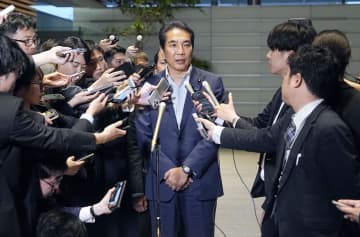首相、コメ発言の農相を厳重注意　全面撤回も最高値更新で政権打撃