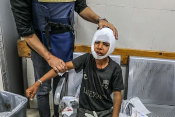 大規模侵攻、200人死亡　ガザ制圧目指すとイスラエル首相