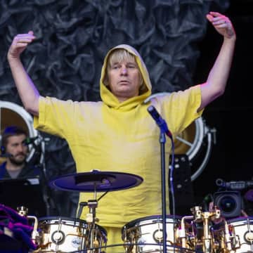 ザ・フー、ドラマーのザック・スターキーを再び解雇