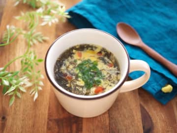 朝の一杯で整う！レンジで作れる「汁物」朝ごはんレシピ3つ