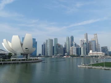 中国企業5社がシンガポール上場を計画、対米貿易摩擦で上場問い合わせ急増―香港メディア