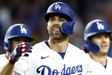 「ドジャースは容赦なく切り落とした」米記者がテイラーの退団に悲痛「願わくば他球団がチャンスを与えてくれることを…」