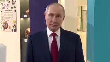 ロシアのプーチン大統領「和平条約について覚書作成の用意がある」と述べるも　即時停戦の意志を示さず