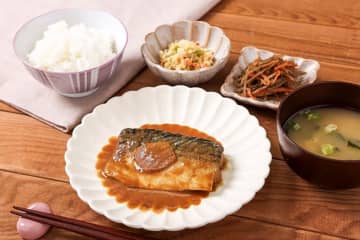 セブン-イレブン、人気の魚惣菜シリーズがリニューアル。焼き方を見直して旨みとジューシーさアップ