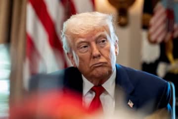 2000円分の帽子➡︎輸入で5000円。エグすぎるトランプ関税、アメリカでも悲鳴続出