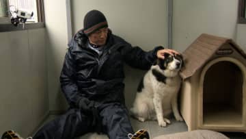 長嶋一茂が保護犬の散歩ボランティアに奮闘！心を閉ざす犬たちに魂をぶつける「気持ちが通ずる時って、時間の長さじゃない」
