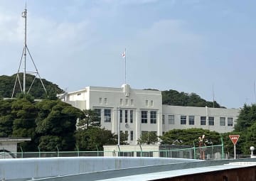 陸自1尉、女性に全治6カ月の重傷負わせる　警察官にも暴行、停職5カ月