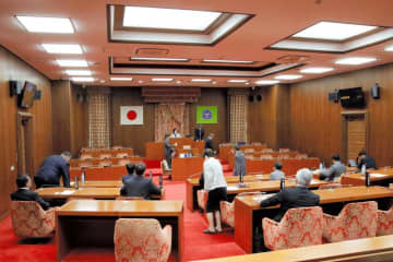 多古町議会の議長選、計26回なお決まらず　勢力拮抗、あきれる町民　学識者「反省し話し合いを」