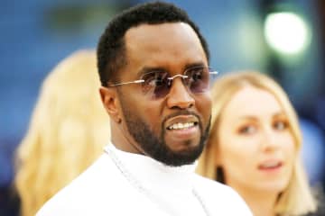 米人気ラッパー・ディディの刑事裁判　元恋人への暴行現場にアッシャー、ニーヨらもいた