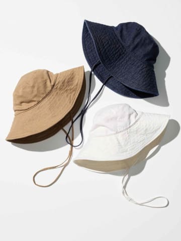 【ユニクロ】今から夏まで大活躍！コーデの仕上げに「ヘビロテ確定ハット」