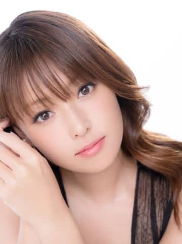 深田恭子、23年ぶりのラジオパーソナリティ ホリプロ65周年記念『深田恭子 Share New Fun!』放送