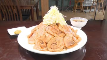 『オモウマい店』デカ盛りメニューが人気のラーメン店を再訪　米の消費量は1日約200合　仕入れ値3倍でも“ギガ盛”続行