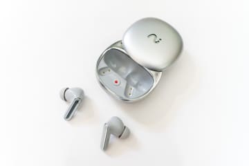 AI音声レコーダーにもなるワイヤレスイヤホン「viaim RecDot」実機レビュー。PCで使うNoteKitも登場