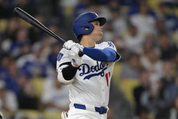 大谷翔平〝右曲がり〟の謎　今季の打球方向に異変…ドジャース番記者たちが追跡