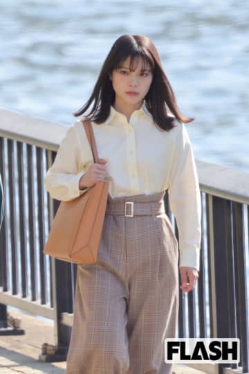 岸井ゆきの　主演ドラマ『恋は闇』“不遇枠”も中身で大逆転、永野芽郁『キャスター』越えた大爆笑のロケ現場をキャッチ