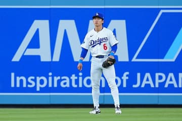 キム・ヘソン落球の裏にド軍監督の“ジレンマ”　中堅エドマンでは「怪我をしてしまう」