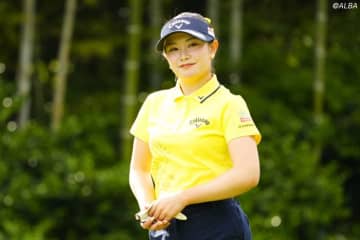 河本結が念願のベストドレッサー賞を初受賞 「もうとってもとっても嬉しいです」
