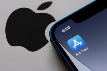 アップル、App Storeの「手数料引き下げ」の可能性。SpotifyやAmazonの離反に対応か