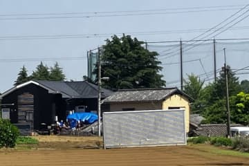 千葉・船橋立てこもり３２歳男逮捕「降参します」