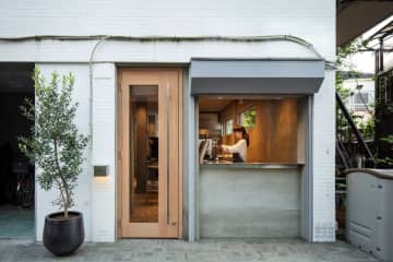 こだわりの自家焙煎コーヒーを提供！カフェ「プルート」が三軒茶屋にオープン！