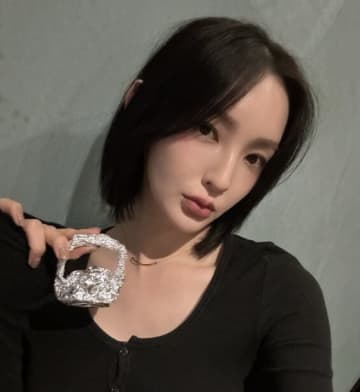 「こんなことあるんだ…」トランスジェンダー公表タレント・佐藤かよ、新幹線ホームでまさかのアクシデントを明かす「これは泣く」