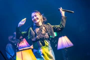 鞘師里保、ビルボードライブ横浜でスペシャル・ライヴを開催 過去最多都市を回る全国ツアーの開催も発表