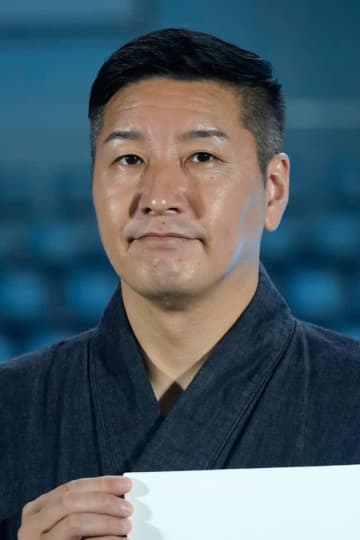 チョコプラ長田「念願の…」まさかの動物とそっくり2ショットに反響→「虚無顔」「なんか似てる」