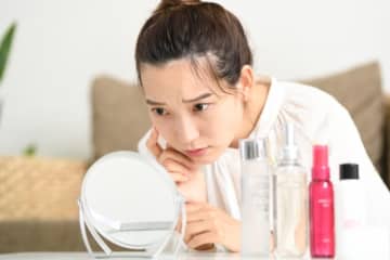 汗や皮脂が増える夏に注意！「大人ニキビ」を防ぐヒント