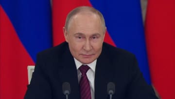 EUとイギリスがロシアに追加制裁　ロシア産の石油を輸送する船舶 「影の船団」対象に
