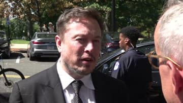 イーロン・マスク氏、今後の政治献金を「大幅に削減する」
