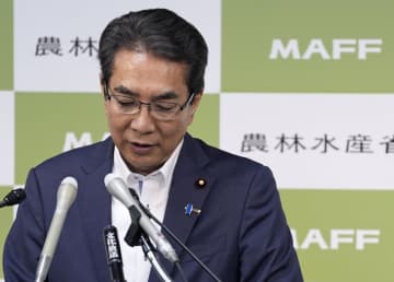首相、農相の後任選定へ　コメ発言で江藤氏更迭意向
