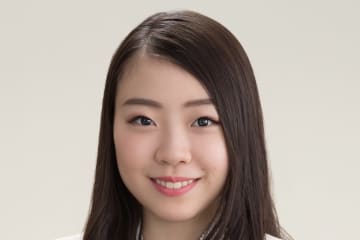 紀平梨花の肩チラ白ブラウスコーデに「お姫様」「超絶美人」「最っ高に可愛い」SNS悶絶
