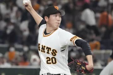 巨人・戸郷が4回3失点で初白星ならずも…佐伯氏が復調の兆しを指摘「今年で一番良かった」